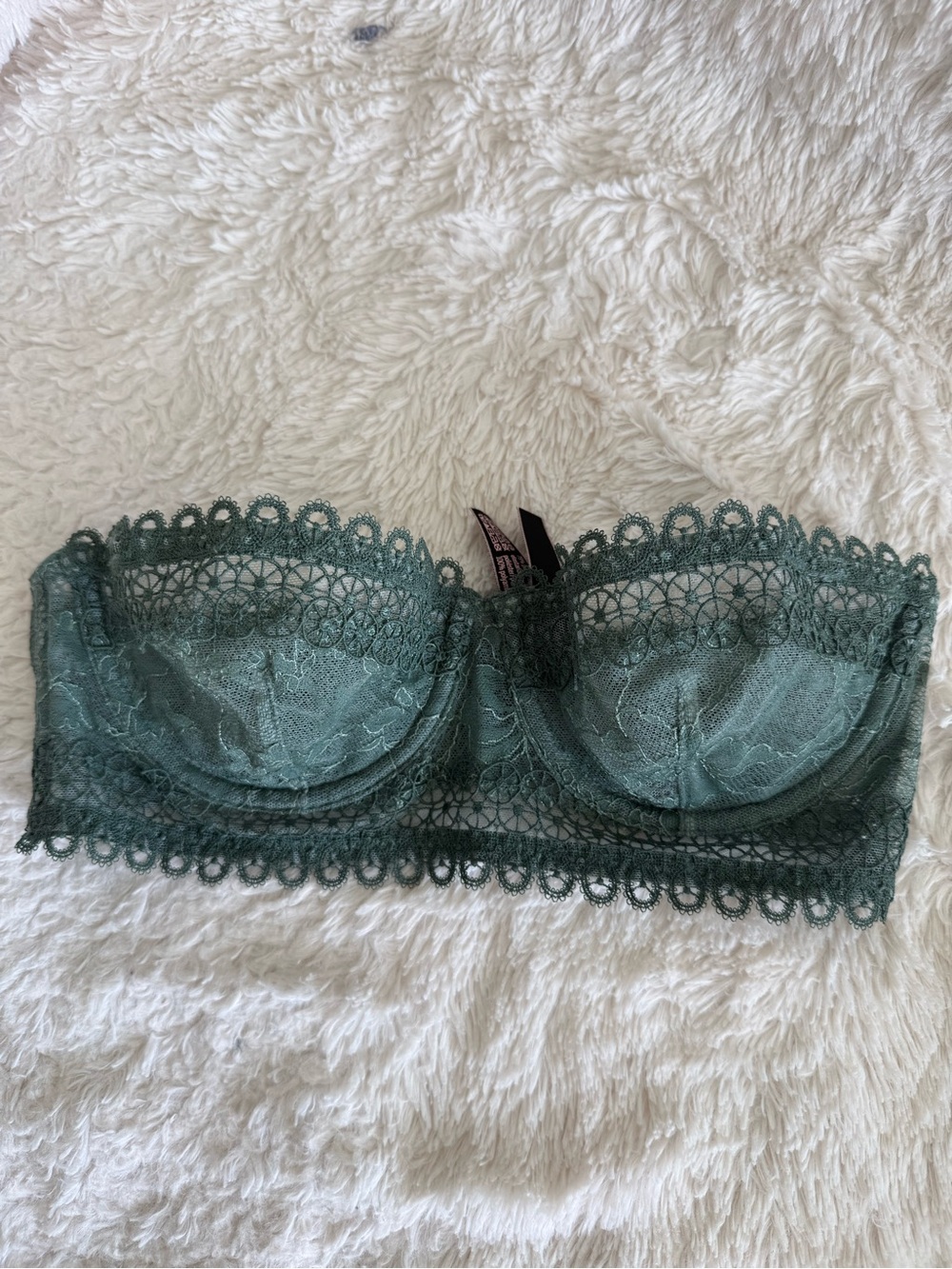 Victoria's Secret Lace Strapless Bandeau Bra in Sage Green